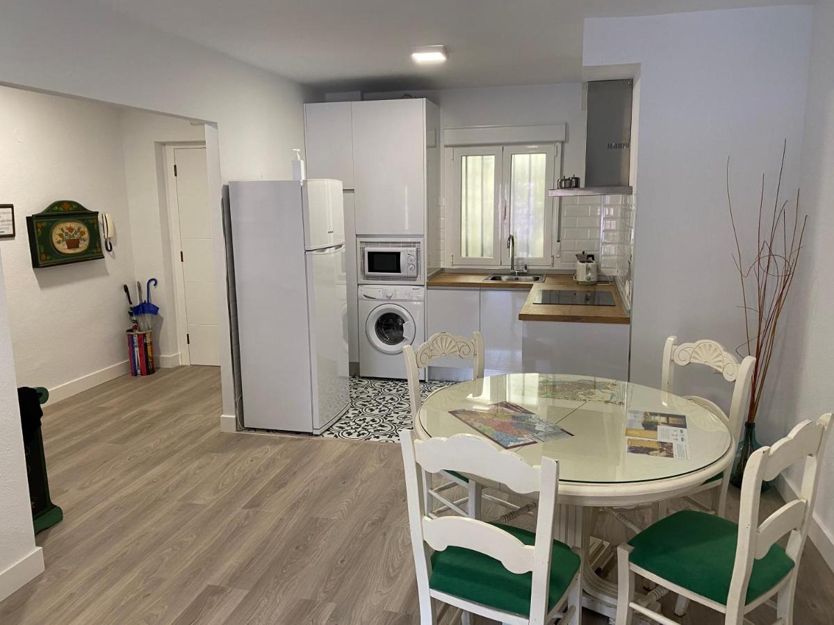 Apartamento Dacosta Plasencia Exterior foto